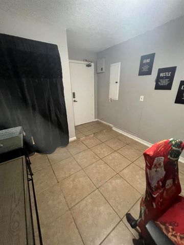 3426 Commodore Court, West Palm Beach, FL 33411