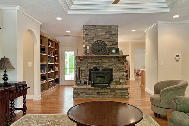 1371 Johns Loop Rd, Franklin, KY 42134