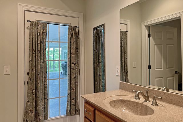 1371 Johns Loop Rd, Franklin, KY 42134
