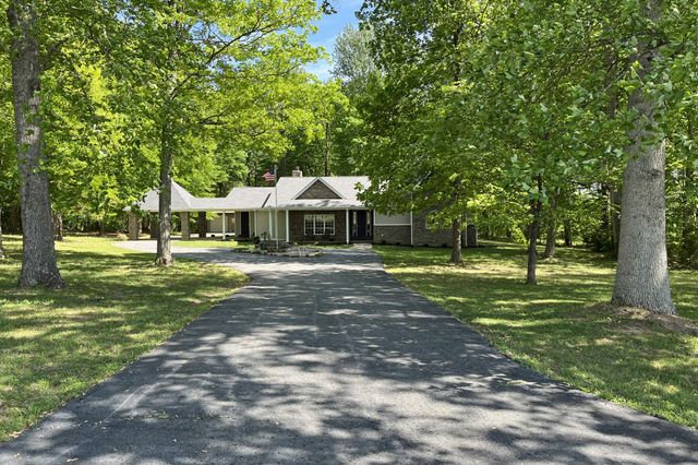 1371 Johns Loop Rd, Franklin, KY 42134