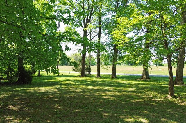 1371 Johns Loop Rd, Franklin, KY 42134