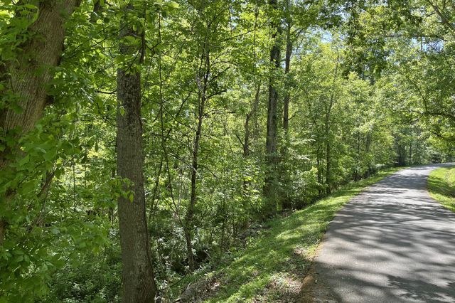 1371 Johns Loop Rd, Franklin, KY 42134