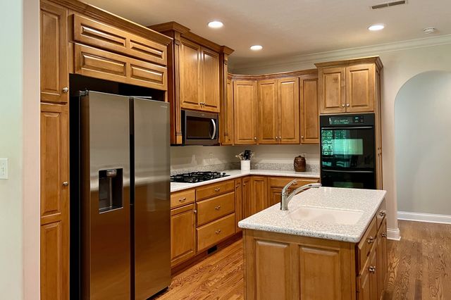 1371 Johns Loop Rd, Franklin, KY 42134