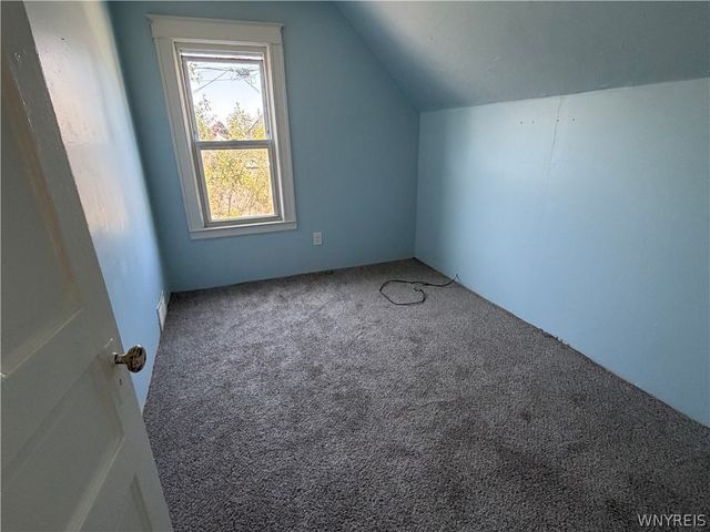 2435 Ontario Avenue, Niagara Falls, NY 14305