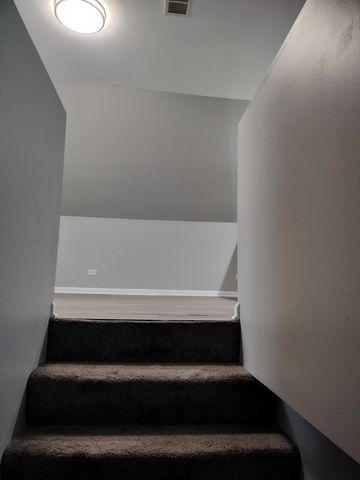 8320 S Muskegon Avenue 3, Chicago, IL 60617