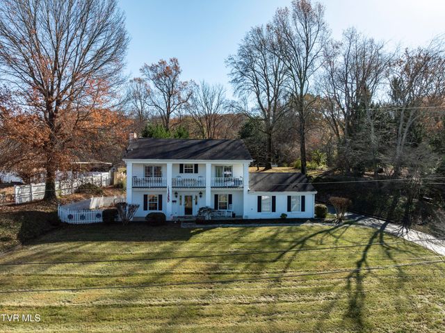 312 Ivanhoe Drive, Johnson City, TN 37601