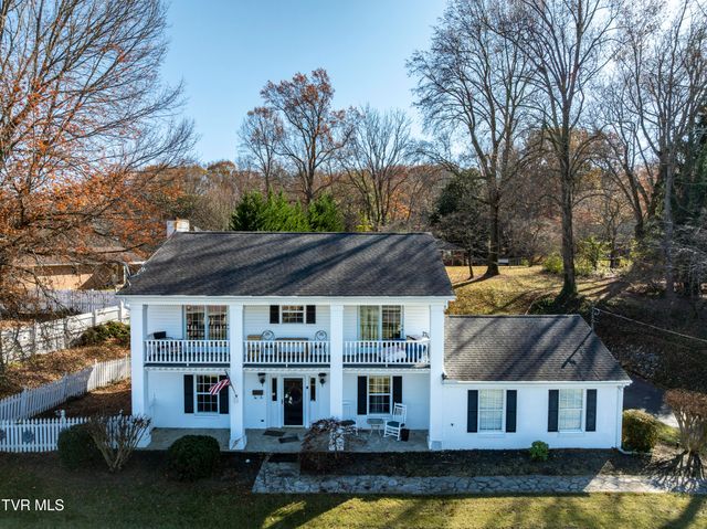 312 Ivanhoe Drive, Johnson City, TN 37601