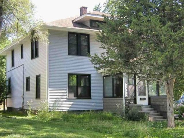 611 Richmond Street, Joliet, IL 60435