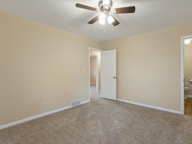 8420 Bobolink Drive, Machesney Park, IL 61115