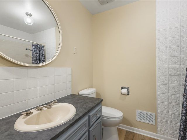 8420 Bobolink Drive, Machesney Park, IL 61115