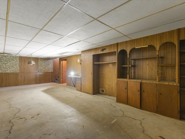 8420 Bobolink Drive, Machesney Park, IL 61115