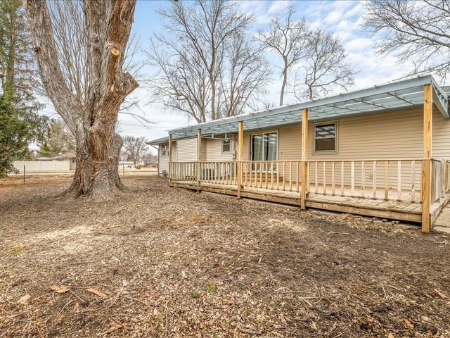 8420 Bobolink Drive, Machesney Park, IL 61115