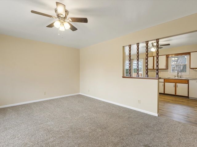 8420 Bobolink Drive, Machesney Park, IL 61115