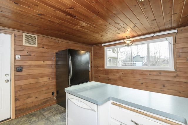 888 Wildwood PLACE, Oconomowoc, WI 53066