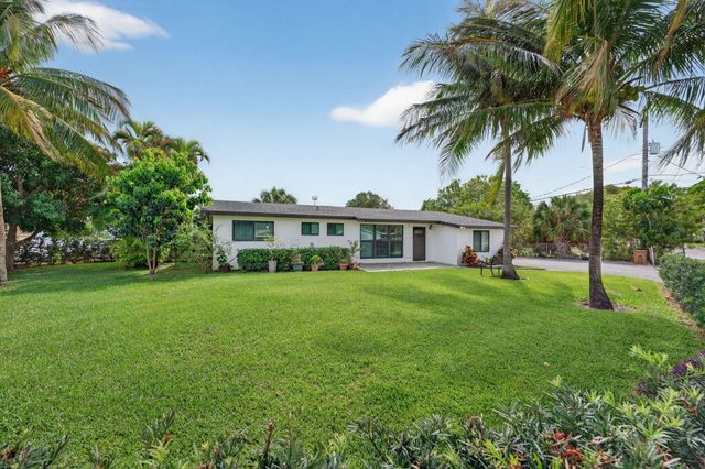 5051 NE 6th Avenue, Deerfield Beach, FL 33064