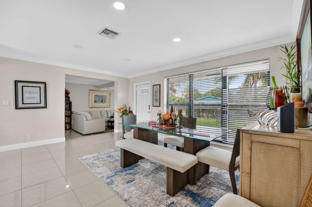 5051 NE 6th Avenue, Deerfield Beach, FL 33064