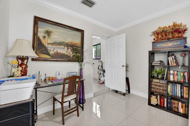 5051 NE 6th Avenue, Deerfield Beach, FL 33064