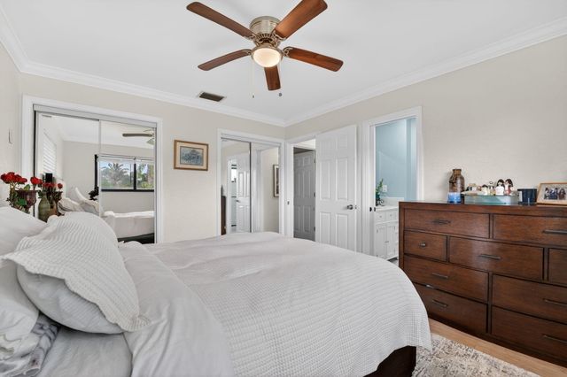 5051 NE 6th Avenue, Deerfield Beach, FL 33064