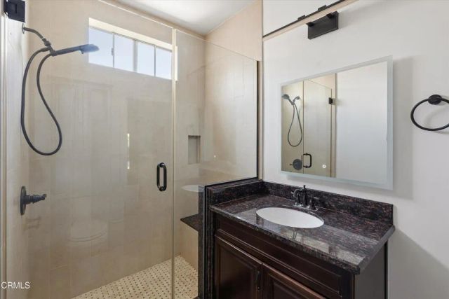 1209 N Kingsley Drive, Los Angeles, CA 90029