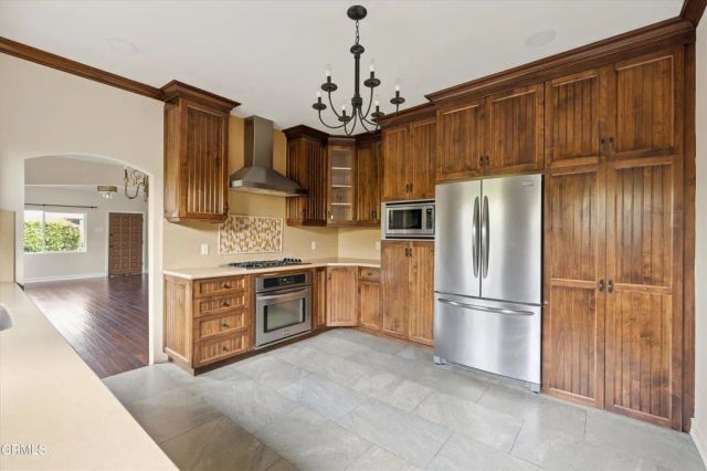 1209 N Kingsley Drive, Los Angeles, CA 90029