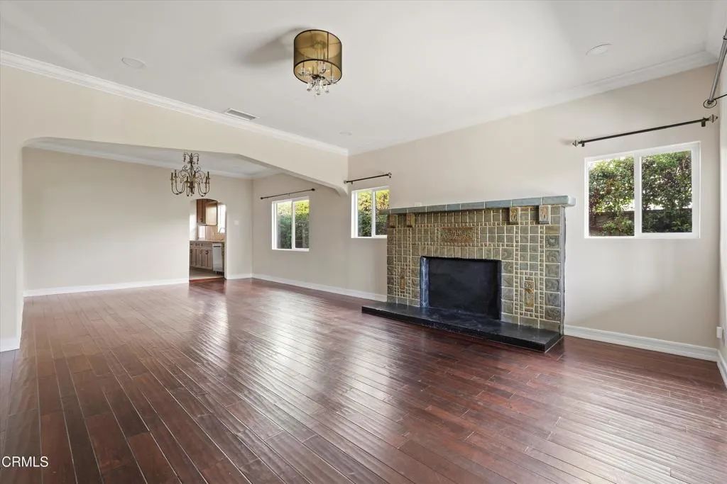 1209 N Kingsley Drive, Los Angeles, CA 90029