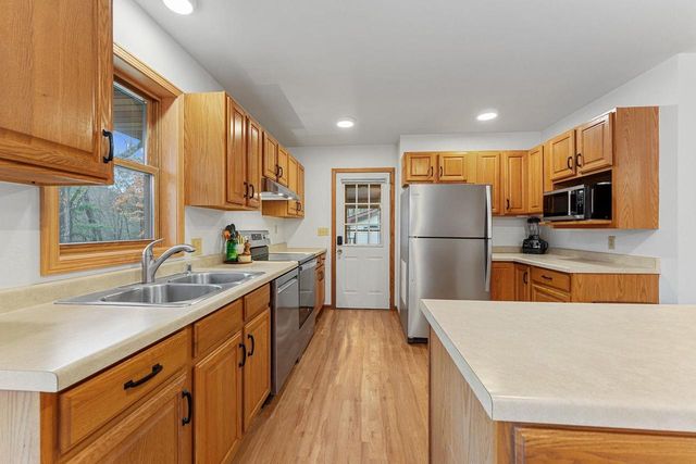 E9659 Whitetail Court, Reedsburg, WI 53959