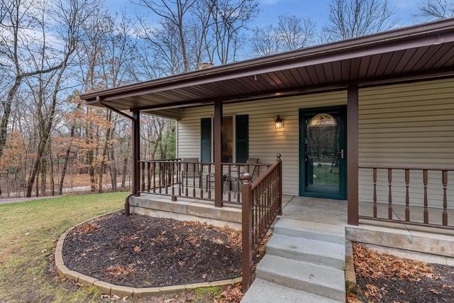 E9659 Whitetail Court, Reedsburg, WI 53959