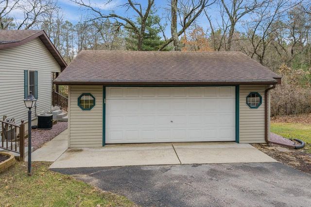 E9659 Whitetail Court, Reedsburg, WI 53959