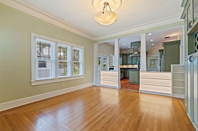 1260 10TH STREET N, St Petersburg, FL 33705