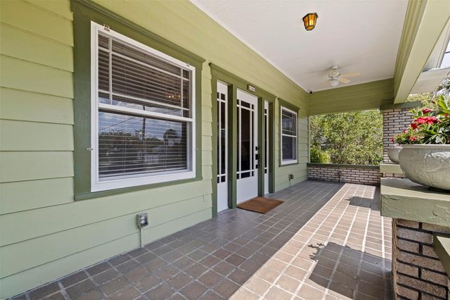 1260 10TH STREET N, St Petersburg, FL 33705