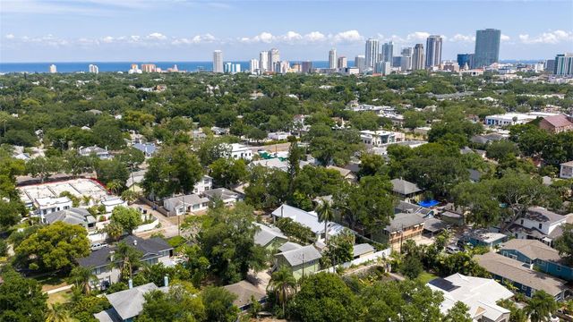 1260 10TH STREET N, St Petersburg, FL 33705