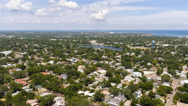 1260 10TH STREET N, St Petersburg, FL 33705