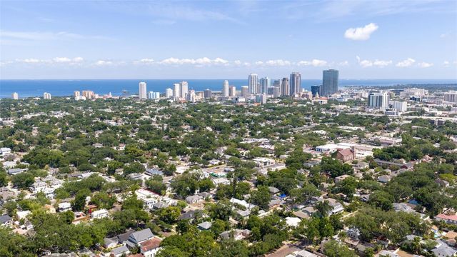 1260 10TH STREET N, St Petersburg, FL 33705