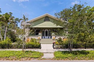 1260 10TH STREET N, St Petersburg, FL 33705