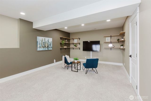 1404 Eastlake Drive, Bremerton, WA 98312