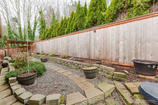 1404 Eastlake Drive, Bremerton, WA 98312