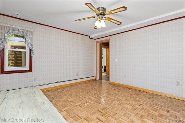29799 Linden Street, Farmington Hills, MI 48336