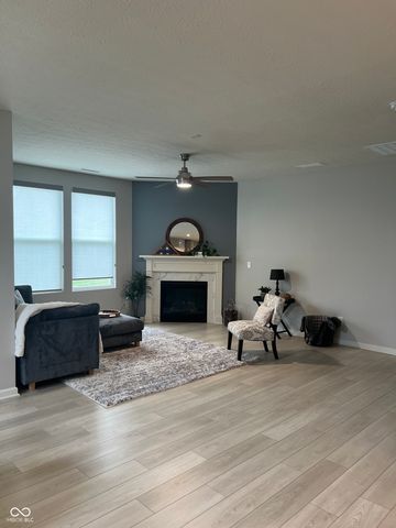 16159 Haywood Street, Fishers, IN 46037
