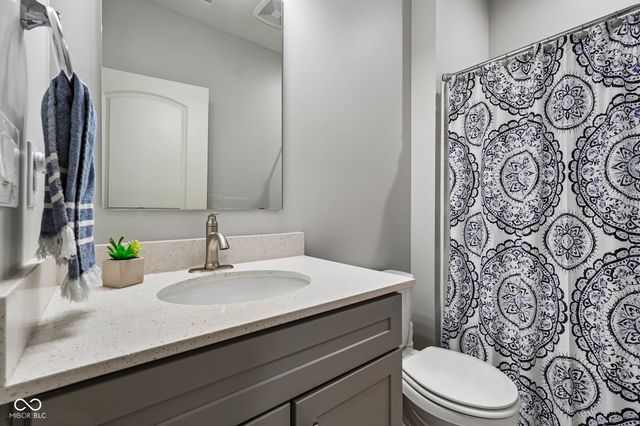 16159 Haywood Street, Fishers, IN 46037