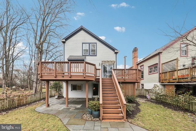 8413 HOLLIS LN, Vienna, VA 22182