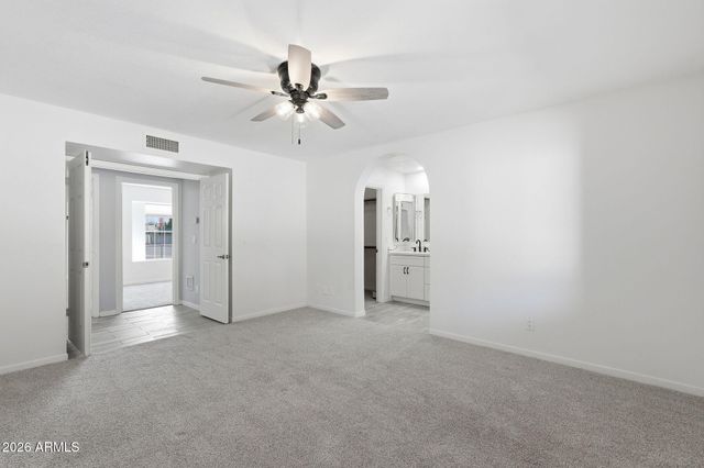 6026 W JUNIPER Avenue, Glendale, AZ 85306