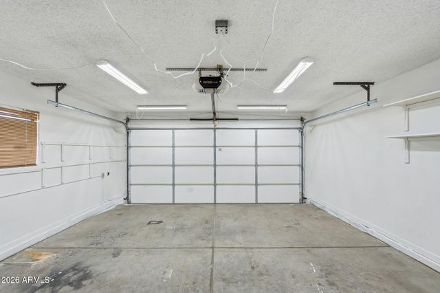 6026 W JUNIPER Avenue, Glendale, AZ 85306