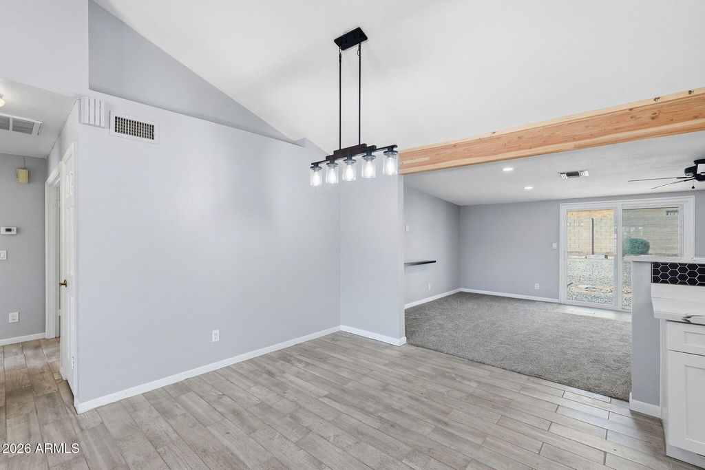 Image 3 of property listing at 6026 W JUNIPER Avenue, Glendale, AZ 85306
