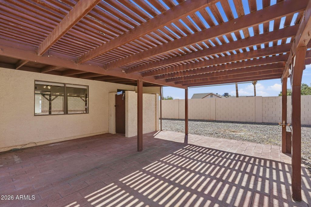 Image 34 of property listing at 6026 W JUNIPER Avenue, Glendale, AZ 85306