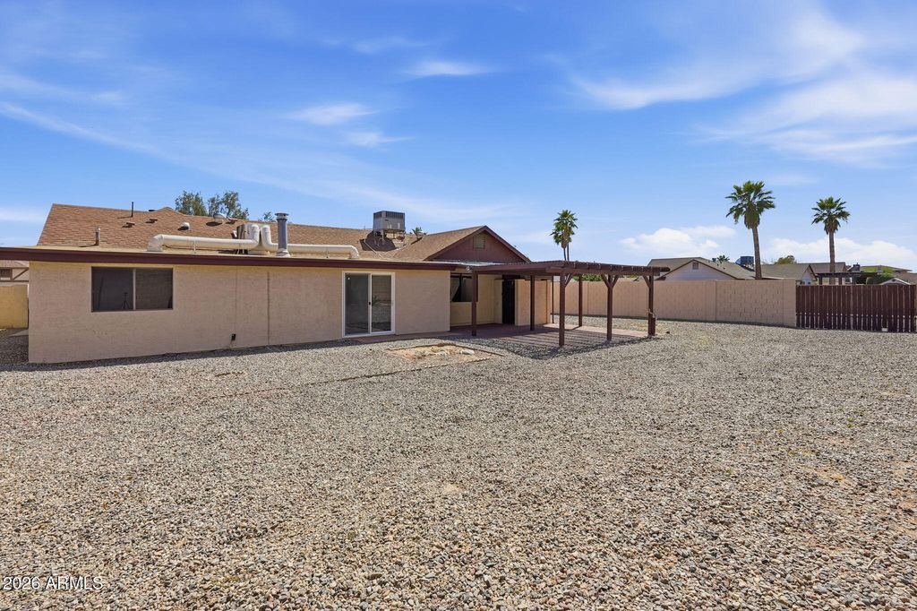 Image 36 of property listing at 6026 W JUNIPER Avenue, Glendale, AZ 85306