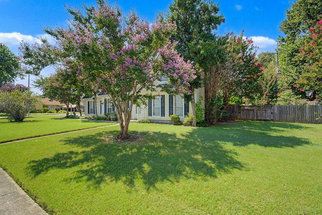 6949 DANEMAN DR, Memphis, TN 38133