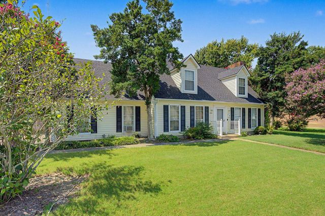 6949 DANEMAN DR, Memphis, TN 38133