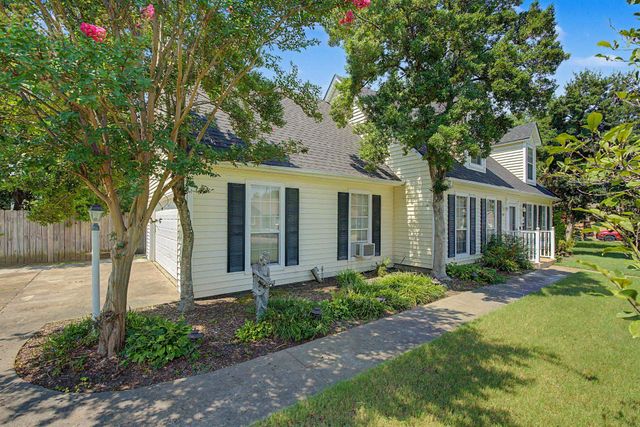 6949 DANEMAN DR, Memphis, TN 38133