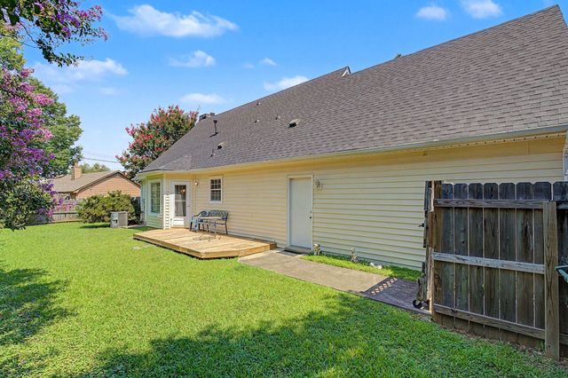 6949 DANEMAN DR, Memphis, TN 38133