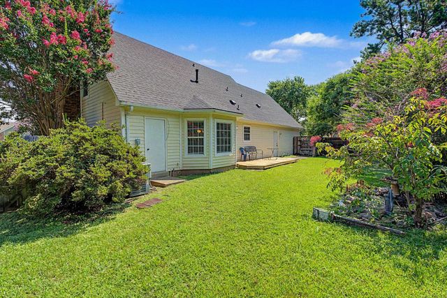 6949 DANEMAN DR, Memphis, TN 38133